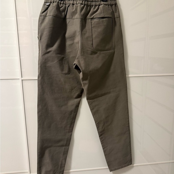 Men’s Lululemon Bowline Pant Sage - Picture 3 of 8
